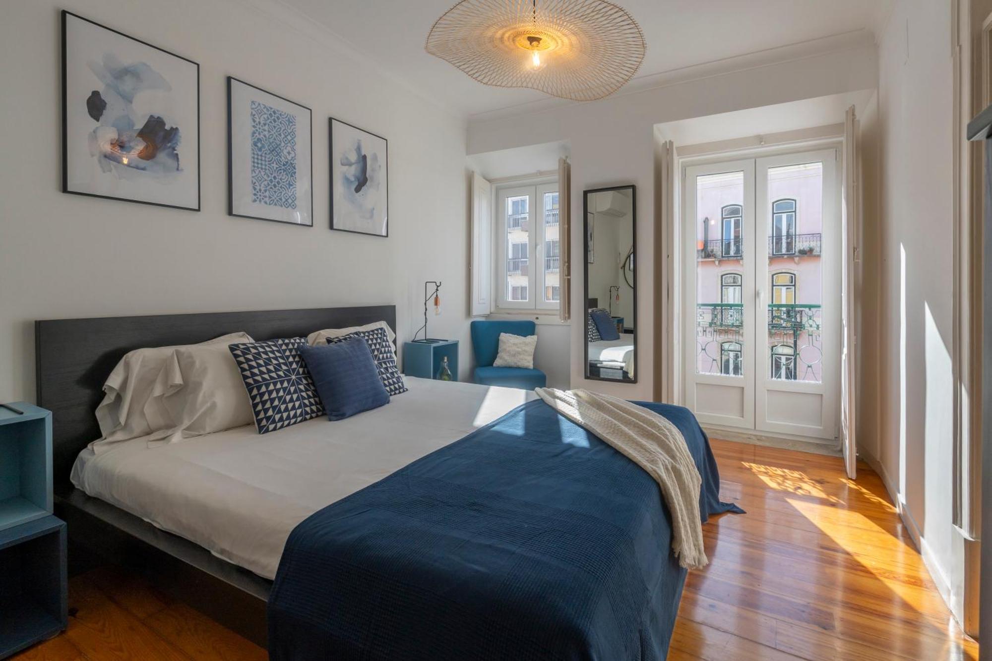 Superb Apartments Overlooking Graca In 리스본 외부 사진