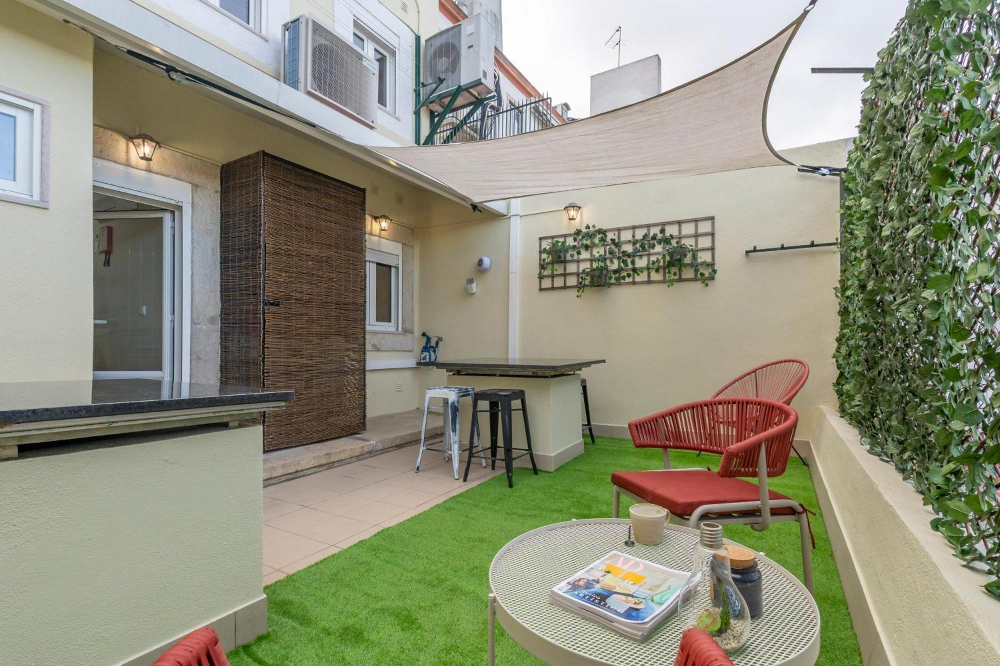 Superb Apartments Overlooking Graca In 리스본 외부 사진