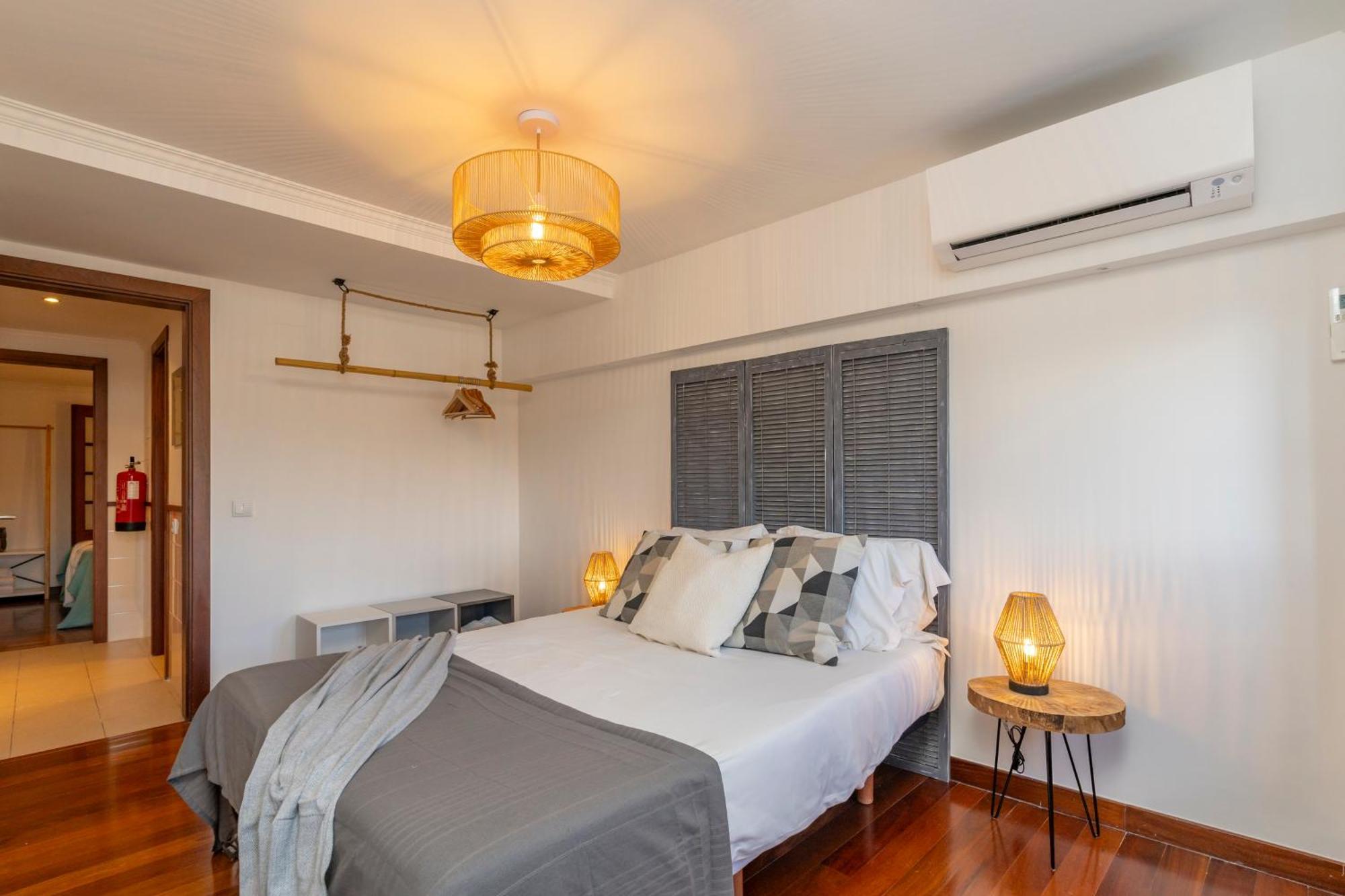 Superb Apartments Overlooking Graca In 리스본 객실 사진