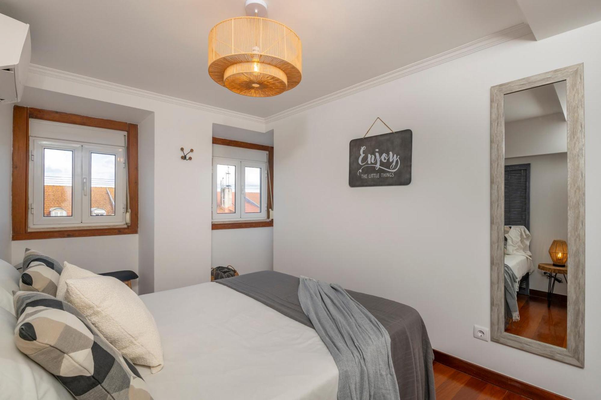Superb Apartments Overlooking Graca In 리스본 객실 사진