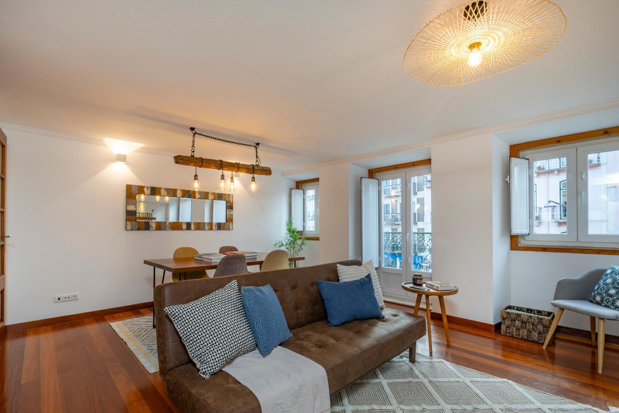 Superb Apartments Overlooking Graca In 리스본 외부 사진