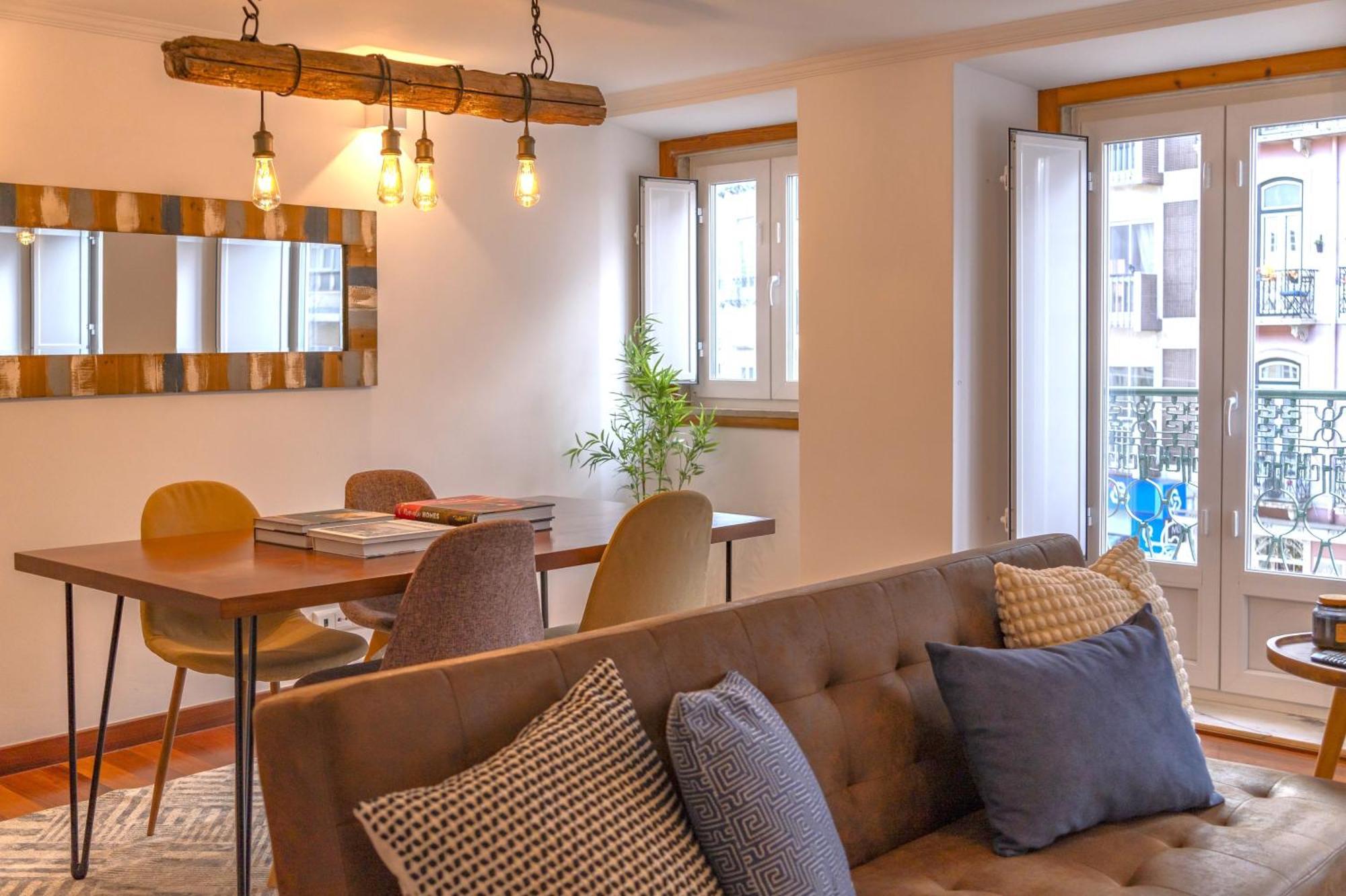 Superb Apartments Overlooking Graca In 리스본 객실 사진